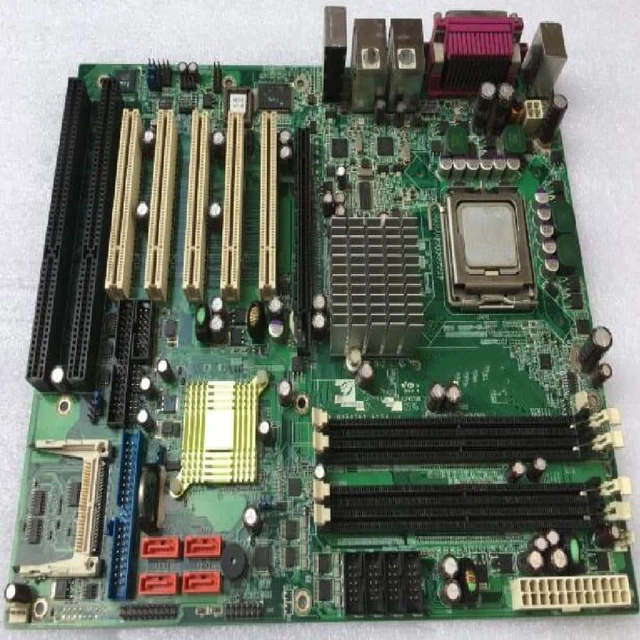 Main image of IMBA-9454-R10 motherboard, industrial motherboard, graphics card, 4 slots, 2 LAN slots and 3 slots.