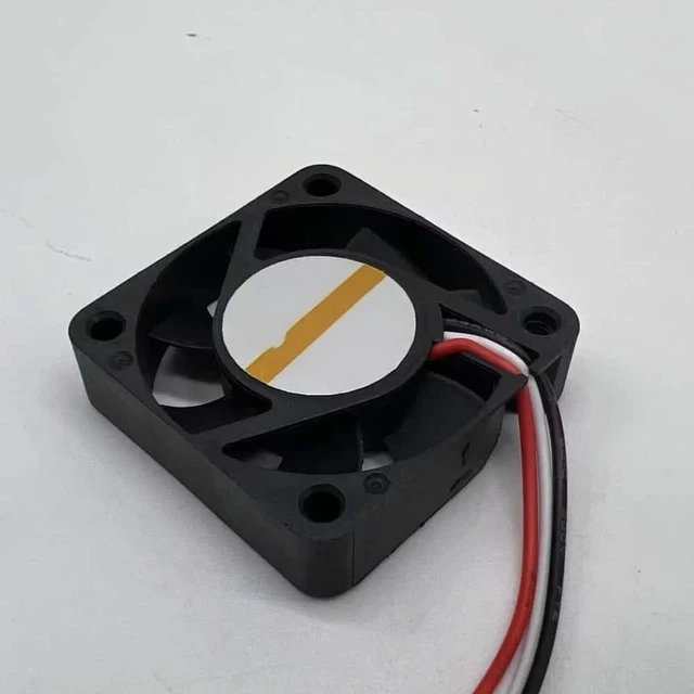 Main image of FD054010HB Cooling Fan DC 5V 0.19A 40x40x10mm Three-wire