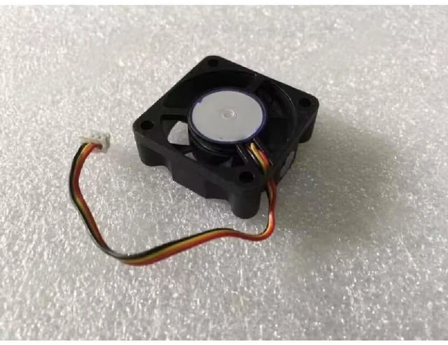 Main image of EC3010L12EA DC 12V 0.06A 3-wire 30x30x10mm cooling fan