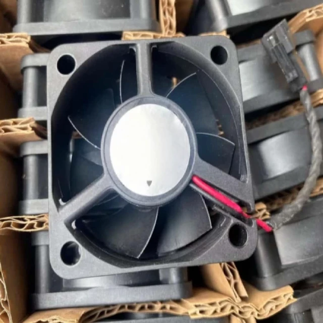 Main image of RS5020B12VH-A DC 12V 0.22A 50x50x20mm Dual-line Chassis Cooling Fan