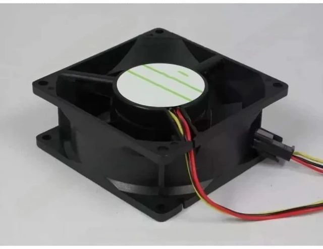 Main image of Motor 109P0815H2M03, DC 15V, 0.13A, three-wire, 80x80x32mm, cooling fan.
