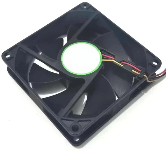 Main image of DFC802012H DC 12V 2.8W 80x80x20mm Three-wire cooling fan