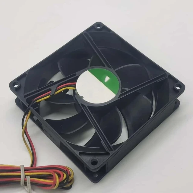 Main image of EE92251S2-0000-C99 DC 12V 1.6W 92x92x25mm Three-wire cooling fan