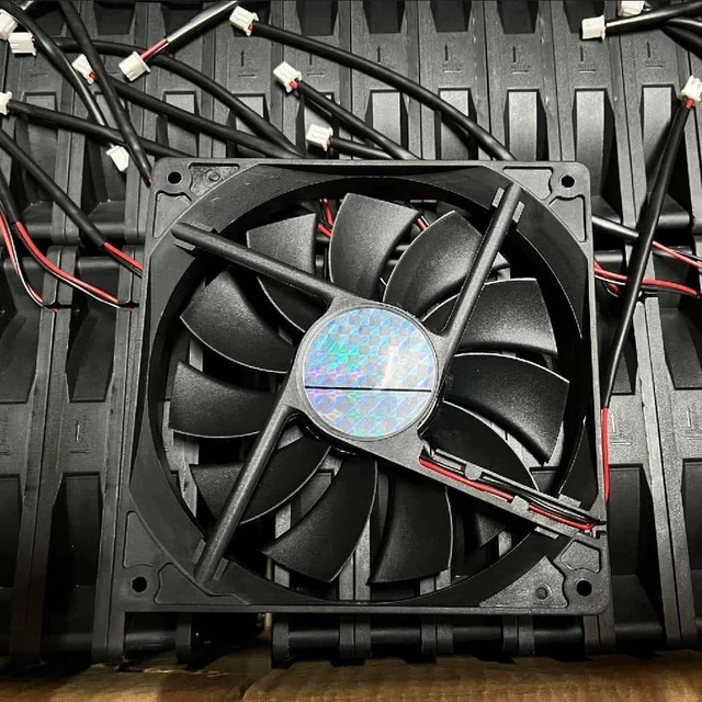 Main image of BDH14025B DC 12V 0.71A 140x140x25mm Dual-line Chassis Cooling Fan