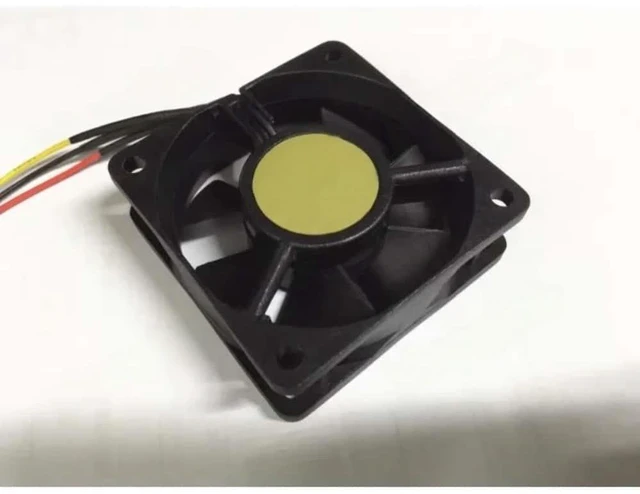 Main image of AD0612LB-C72GL DC 12V 0.08A 3-wire 60x60x20mm cooling fan