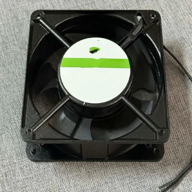 Main image of HTA120D110-38 120V 50/60HZ 120x120x38mm Dual-line Chassis Cooling Fan