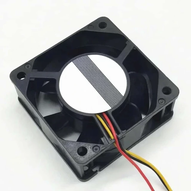 Main image of Motor 109R0612J473, DC 12V, 0.47A, 60x60x25mm, three-wire cooling fan.