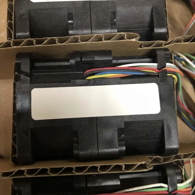 Main image of R40W12BGCA-07 J99 DC 12V 1.32A 40x40x56mm 8-wire cooling fan
