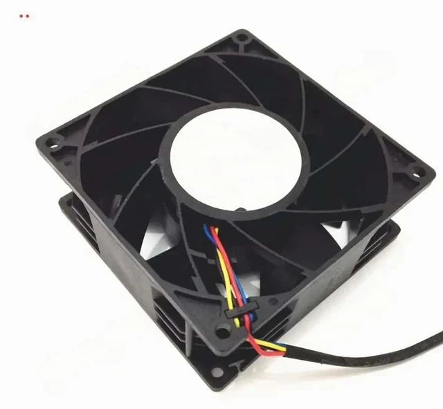 Main image of Electronic PFR0912XHE BC90 DC 12V 4.50A 4-wire 90x90x38mm Server Cooling Fan