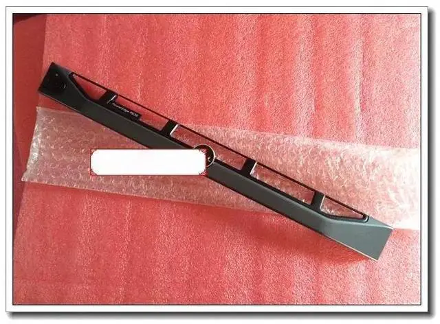Main image of Suitable for R630 230 430 330 server front panel mask baffle hard disk position XT7CR 0XT7CR CN-XT7CR