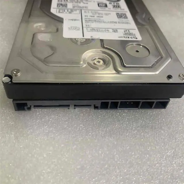 Main image of Suitable for 01WMVC 8T 6G 7.2K 3.5 inch HUS728T8TALE6L0 1WMVC hard disk
