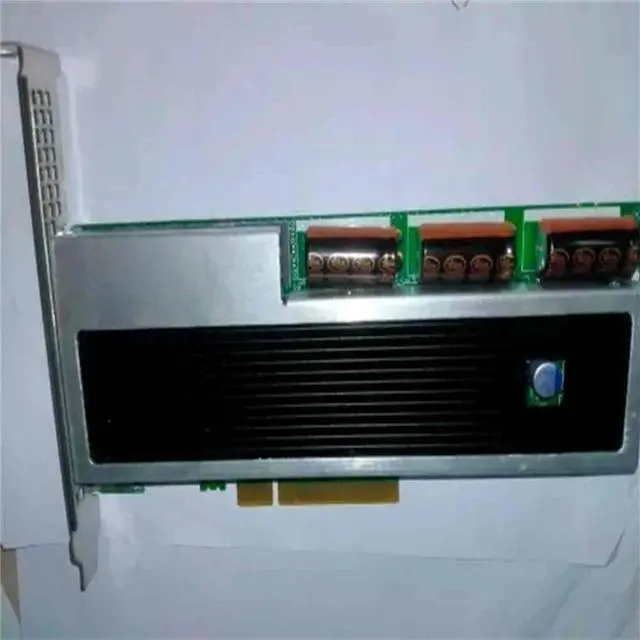 Main image of Applicable ES3000 V2 SSD Accelerator Card 800GB 800g