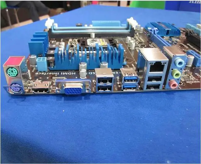 Alt view image 2 of 2 - Motherboard Fit forASUS P8Z77-V LX2 Desktop Motherboard Z77 Socket LGA 1155 i3 i5 i7 DDR3 32G SATA3 USB3.0 ATX