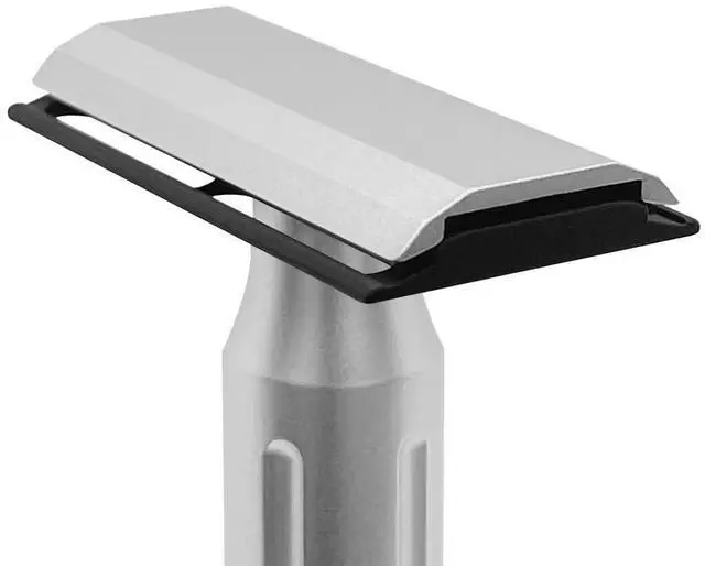 Alt view image 5 of 7 - The Goodfellas Smile SYNTESI ALUMINUM, CNCMachined DoubleEdge Safety Razor  45° Precision Angle, UltraLight & Agile Design for Face Shaving, Made in Italy