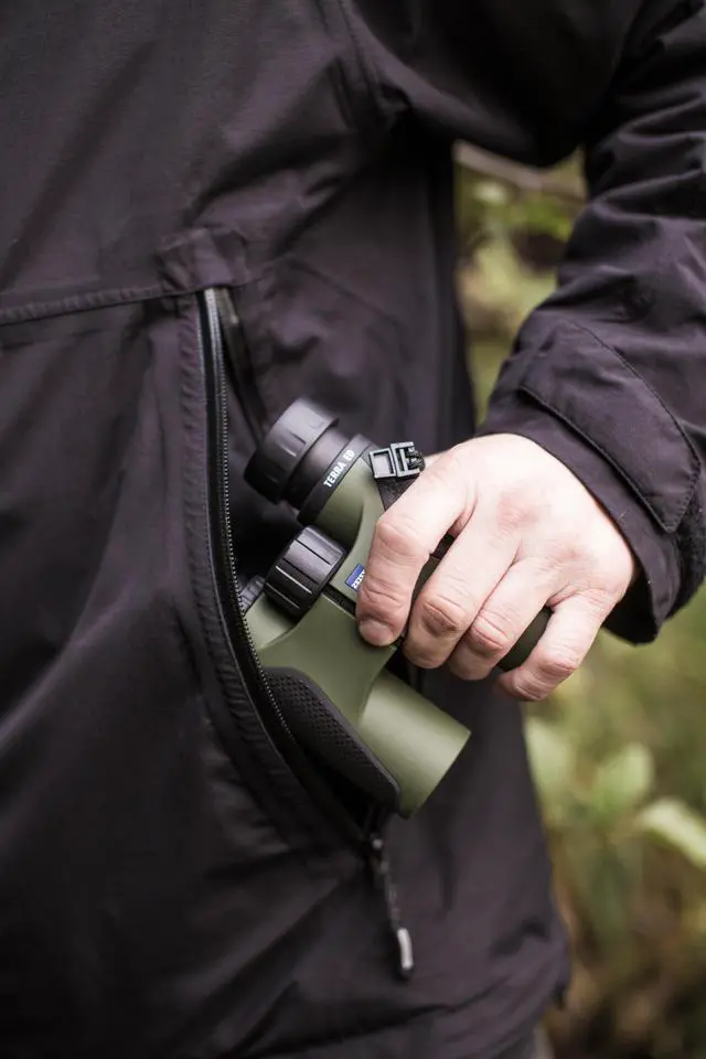 Alt view image 3 of 6 - ZEISS Terra ED Binoculars 8x42 Waterproof, and Fast Focusing with Coated Glass for Optimal Clarity in All Weather Conditions for Bird Watching, Hunting, Sightseeing, Green