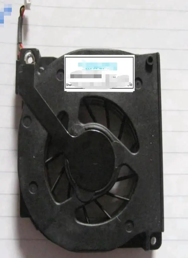 Main image of FOR D530 D520 Cooling Fan MCF-C17BM05 DQ5D566HB18 HG477 DV5V 0.41A 3-wire 3-pin connector