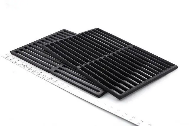 Alt view image 7 of 8 - Weber 17.5X11.9 Sp300 Grate