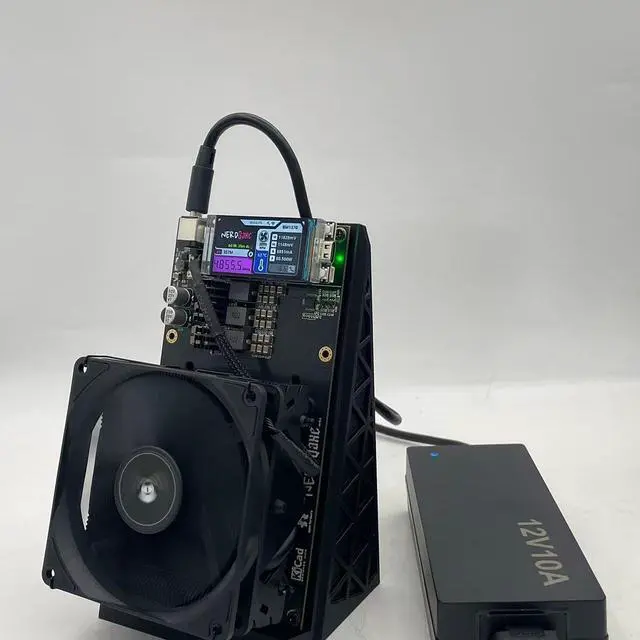 Alt view image 2 of 5 - New generation NerdQaxe++ mini miner launched | 76W low power consumption | silent design | 4.8T hashrate | air cooling