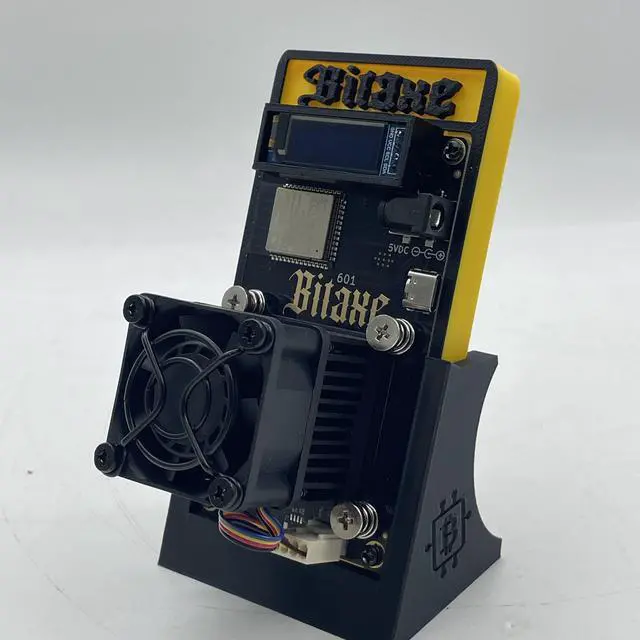 Alt view image 5 of 6 - NMAxe Gamma optimized Bitaxe 601 gamma NMMiner Official BM1370 ASIC BTC Solo Lottery Miner 1.2TH/s Open-source quite Home Using