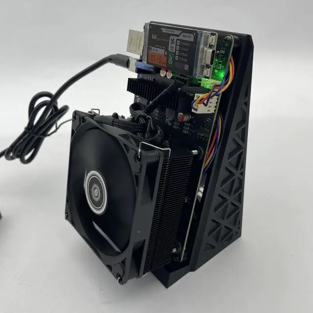 Alt view image 2 of 4 - Nexus S1-01 5TH/s Bitcoin Solo Miner | BM1373 ASIC | 70W Low Power Home BTC Miner | SHA-256 BTC/BCH Plug & Play