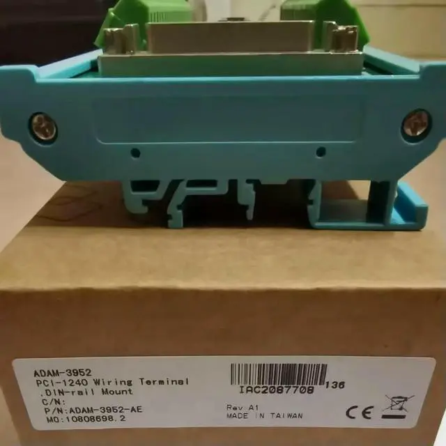 Alt view image 2 of 6 - ADAM-3952 For Advantech Motion Control Card Wiring Terminals