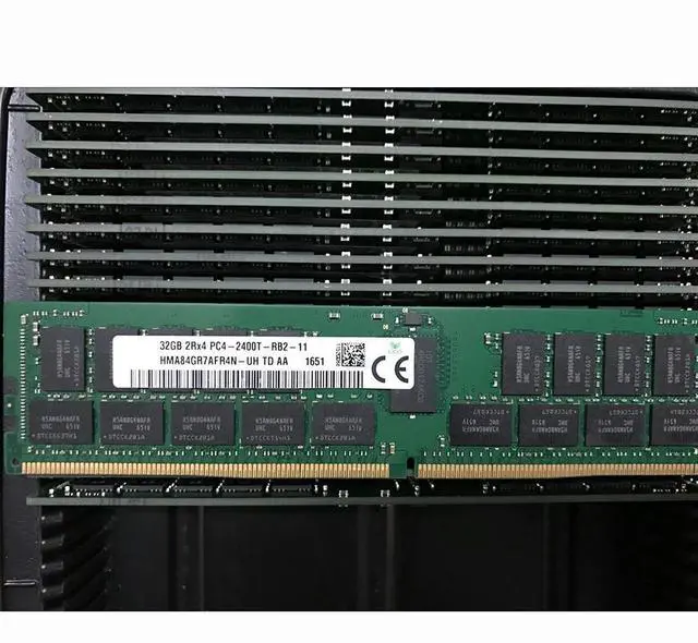 Alt view image 4 of 6 - 32G DDR4 PC4-2400T RECC Server Memory For RH2288 V3 RH2288H V3 32GB PC RAM