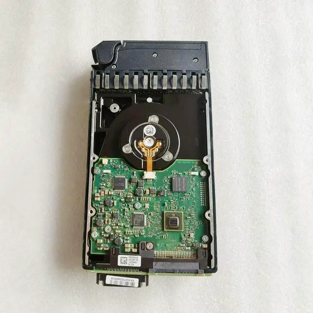 Alt view image 2 of 2 - 81Y9886 81Y9878 81Y9890 For Hard Disk 5185 3T 7.2K SAS 3.5" DS3512