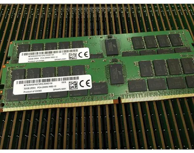 Alt view image 3 of 4 - CX400M4 RX2530 RX2520M4 RX4770M4 RAM 32GB DDR4 2666MHz REG 2RX4 For SK Hynix Memory 2666