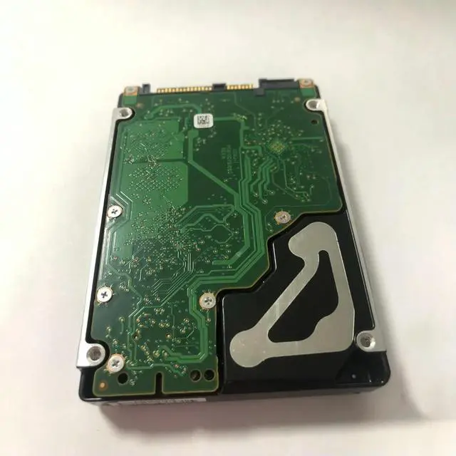 Alt view image 2 of 2 - ST900MP0136 0RT8MY 49RCK ForServer Hard Disk 900G 15K SAS 2.5" 12G