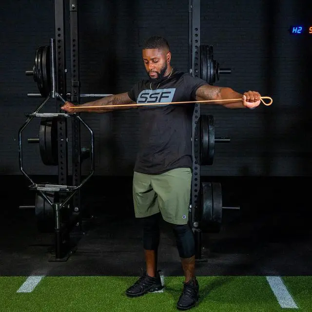 Alt view image 4 of 7 - Serious Steel Fitness 32" Resistance Training Bands (Portable Exercise Band System Training Bands- Great for Individuals Under 5'10")