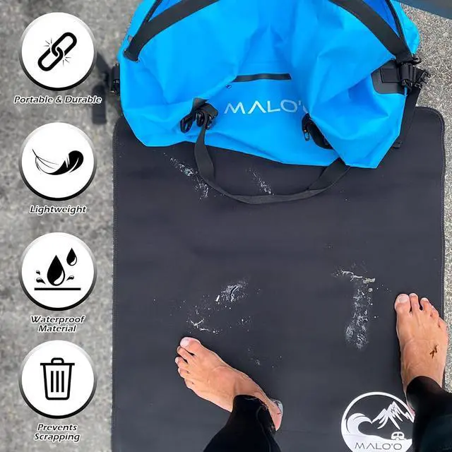 Alt view image 4 of 7 - Malo'o Wetsuit Changing Mat - Perfect for Changing After Surfing, Swimming, or Camping