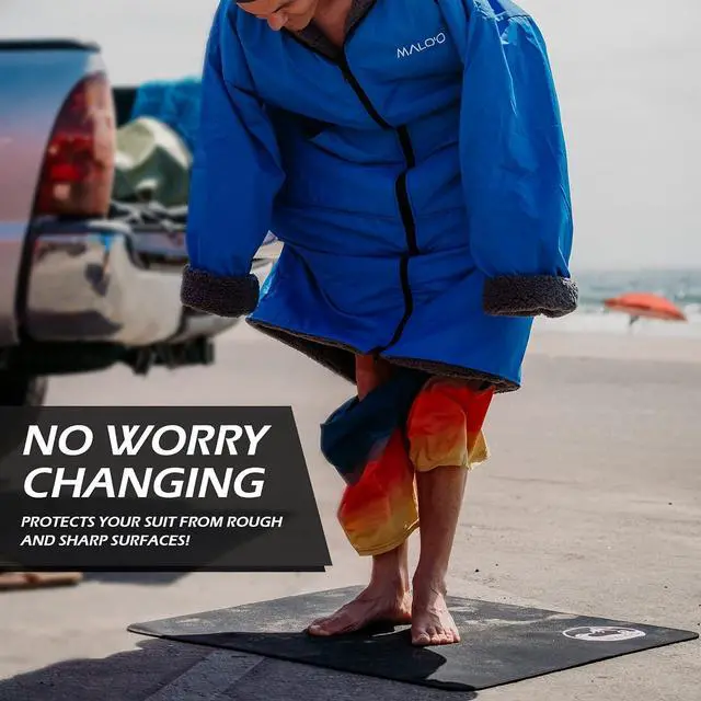 Alt view image 6 of 7 - Malo'o Wetsuit Changing Mat - Perfect for Changing After Surfing, Swimming, or Camping