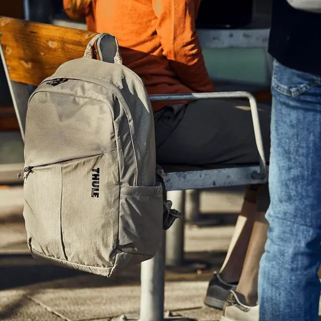 Alt view image 4 of 7 - Thule Notus Backpack