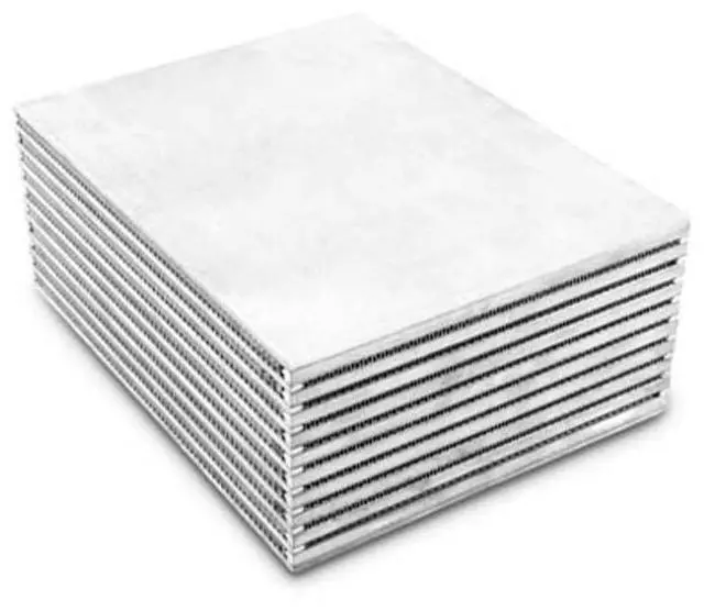 Main image of WATER TO AIR INTERCOOLER CORE
