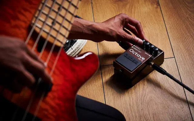 Alt view image 4 of 6 - Boss OC-5 Polyphonic Guitar/Bass Octave Pedal