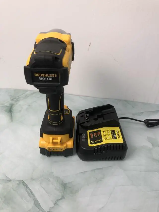 Alt view image 3 of 6 - DEWALT® DCF900 20V Cordless Kit: 1/2In Brushless High Torque Impact Wrench with Hog Ring Anvil (impact wrench & Batteries & Chargers)