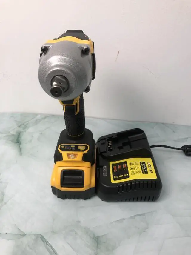 Alt view image 4 of 6 - DEWALT® DCF900 20V Cordless Kit: 1/2In Brushless High Torque Impact Wrench with Hog Ring Anvil (impact wrench & Batteries & Chargers)