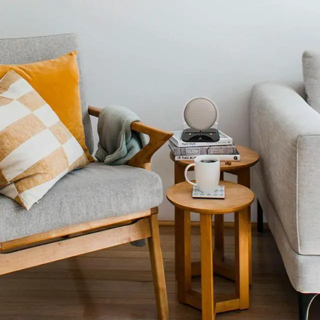 Alt view image 3 of 3 - Acrylic Speaker Desktop Stand Screw Fixation Sound Box Stand Anti-slip with Cushion Pad Accessories for Beosound A1/A1 2nd