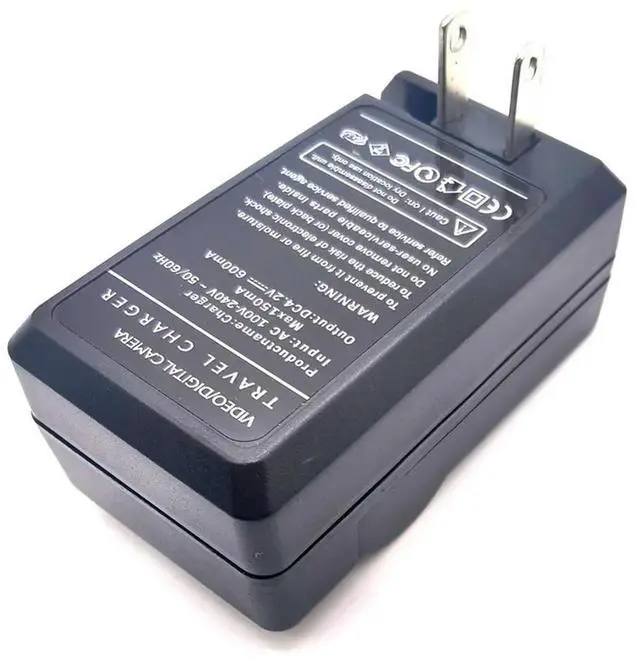 Main image of EL3E Camera Charger For DSLR D50 D70 D70s D80 D90 D100 D200 D300 D300S D700 D900