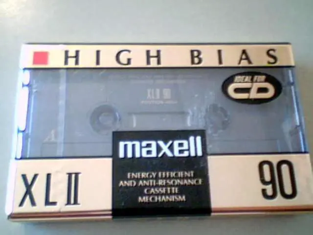 Main image of Maxwell XLII90 High Bias one cassette, 90 minutes Recording IEC Type II High