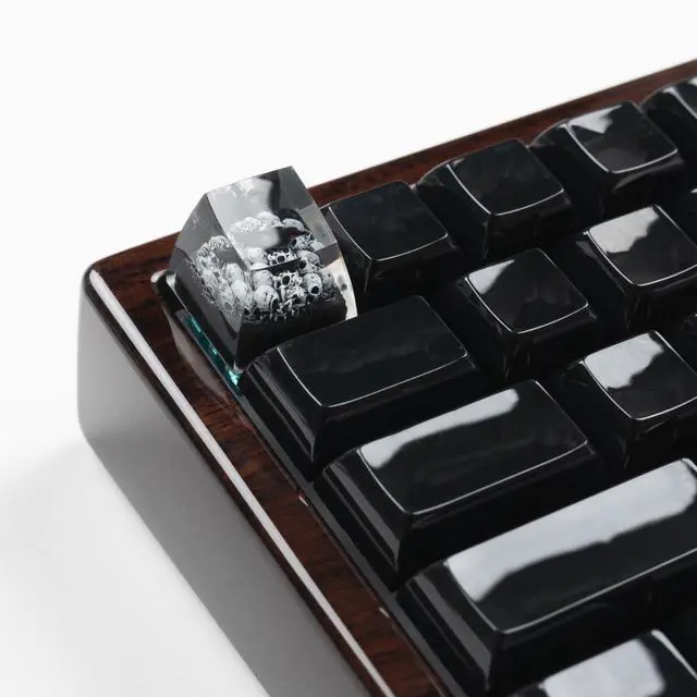 Alt view image 3 of 5 - ULTRAEQUIP Artisan Keycap Crow & Skull Keycap Resin 1U SA Profile Keycap Handmade for MX Switch Mechanical Keyboards