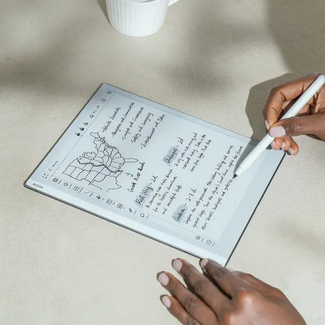 Alt view image 3 of 5 - BOOX Tablet Go 10.3 ePaper E Ink Tablet No Front Light 4G 64G 300 PPI B/W