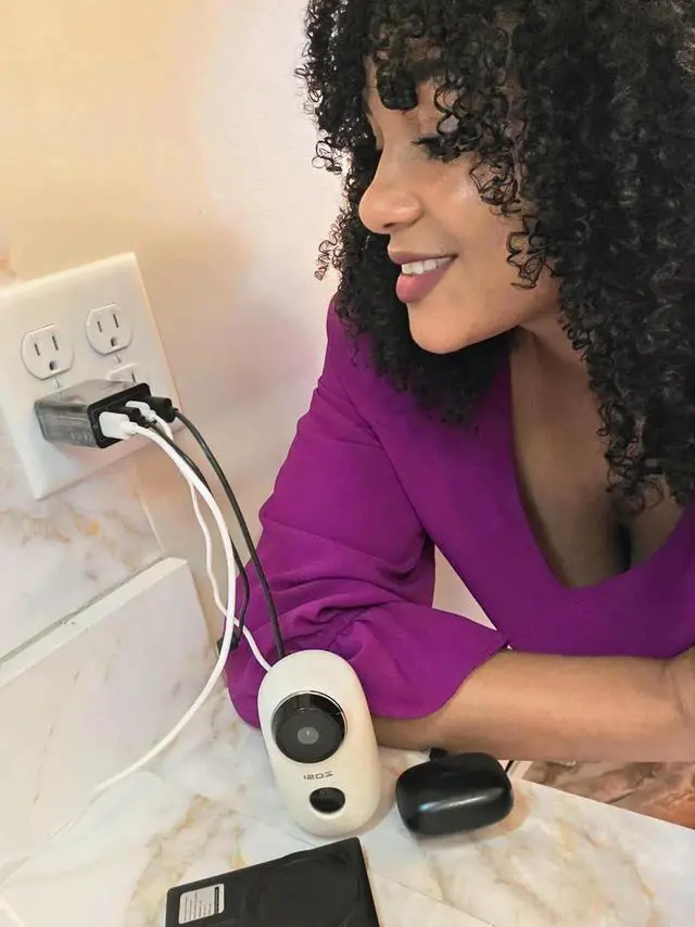 Alt view image 2 of 6 - Ulti Charger 4 Ports with Quick Charger Boltz Pro Lightning Fast Charger Fast Charging Block for Smart Phones Tablets Devices with Multiple Ports | Wall Charge for Travel & Home