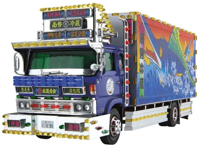 Main image of Aoshima: 1/32 Decoration Truck Nansei Reizo (4T Refrigerated) Special Liner Scale Model Kit #53