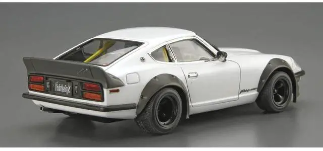 Alt view image 4 of 5 - Aoshima: 1/24 NISSAN S30 Fairlady Z AERO CUSTOM Ver. 2 '75 Scale Model Kit #128