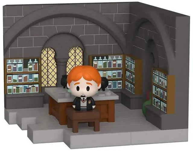 Alt view image 6 of 7 - FUNKO MINI MOMENTS: Harry Potter Anniversary- Ron (Styles May Vary)
