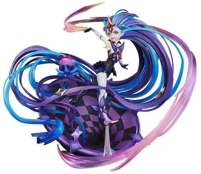 Main image of Good Smile Company: League of Legends - Star Guardian Zoe 1/7 Scale Figure