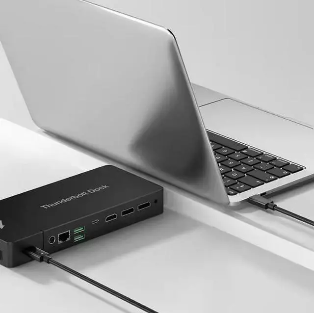 Alt view image 4 of 6 - Thunderbolt 4 Cable 0.5M/1M - 40Gbps Data Transfer, 8K@60Hz Video, 100W PD Fast Charging, Aluminum Housing, for MacBook Pro, Docking Station, 4K Monitor
