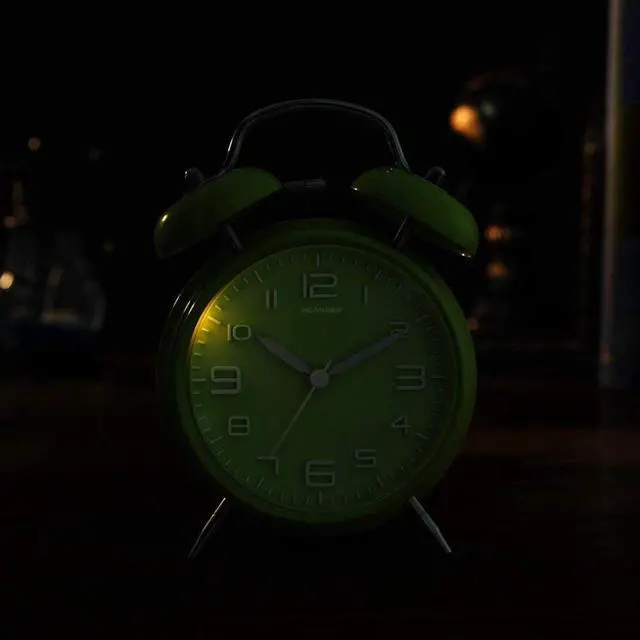 Alt view image 6 of 6 - Eyesoul 4 Inches Twin Bell Loud Alarm Clock for Heavy Sleepers, Battery Operated Old Fashioned Alarm Clock (3D-Dial, Green)