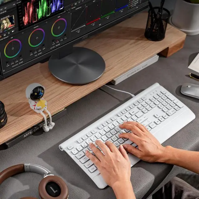 Alt view image 4 of 6 - Eyesoul Large Print Backlit Computer Keyboard, USB Full Size Wired Keyboards with 7-Colors Backlight, Wrist Rest, Light Up Keyboard for Windows, PC, Laptop - Easy to See, Easy to Setup